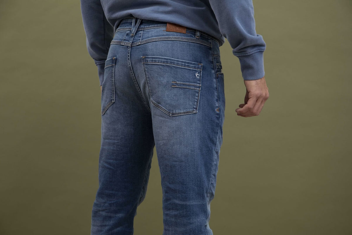 Jean Delta Antik Ecoresponsable Droit Ajusté - Bleu - Blue Cult