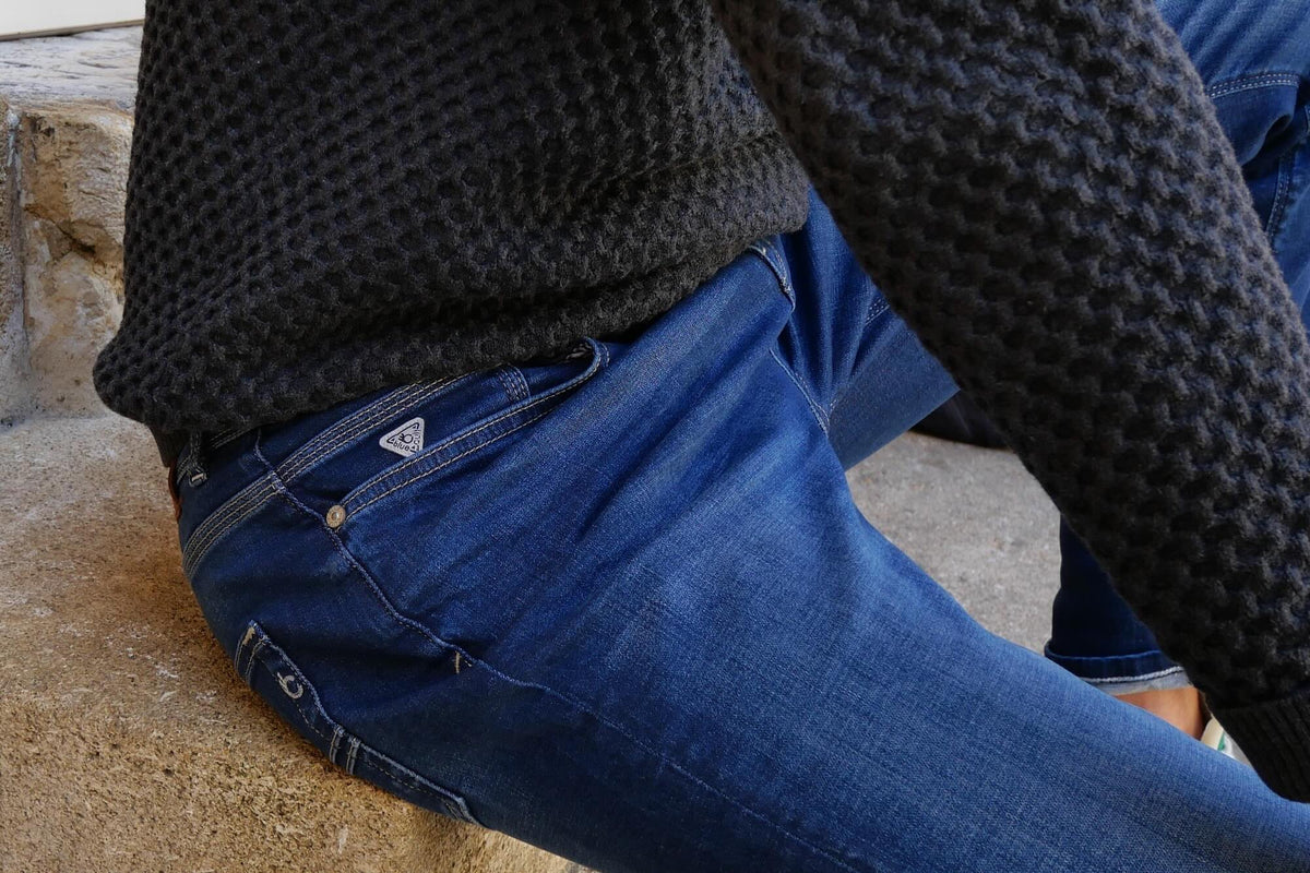 Jean Toucher Doux Ecoresponsable Droit Ajusté - Bleu - Blue Cult