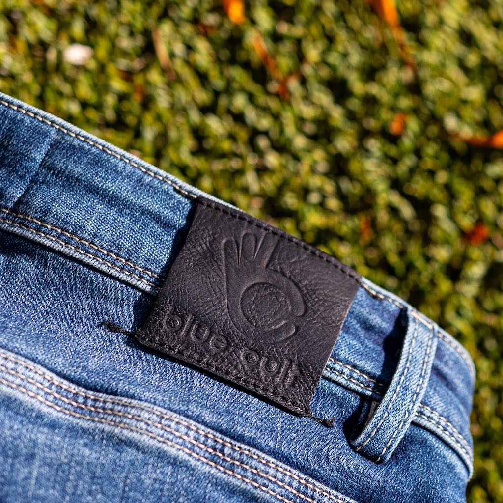 jean homme bleu foncé