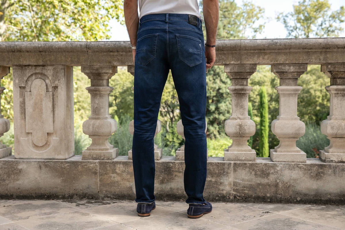 Joggjean Ecoresponsable - Bleu Léger verso Noir - Poches Cult - Blue Cult