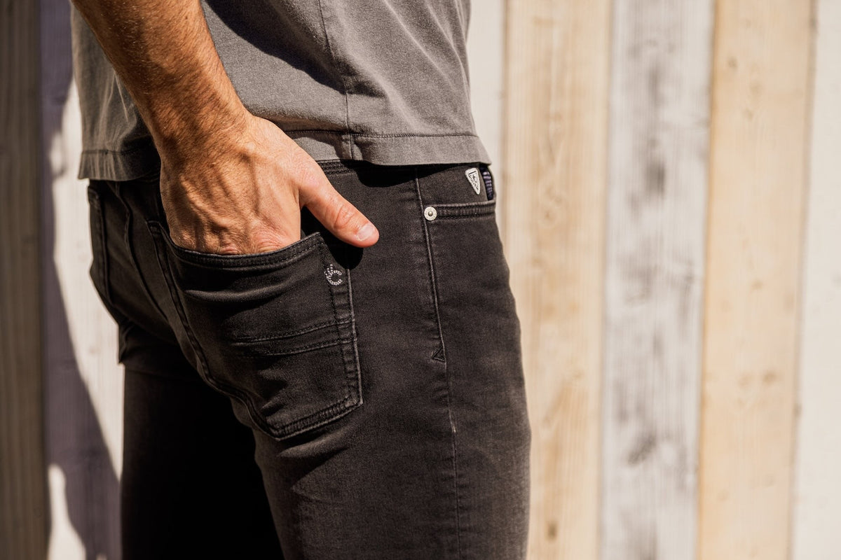 Joggjean Ecoresponsable - Noir verso Noir - Blue Cult